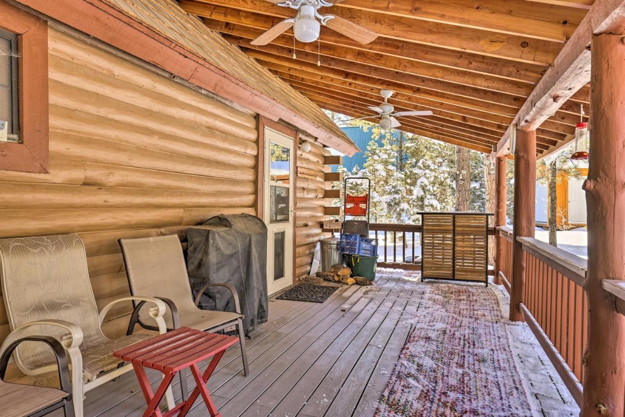 Rustic Duck Creek Village Cabin With Fire Pit! エクステリア 写真