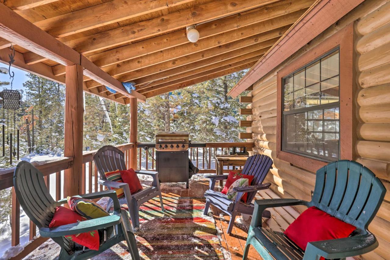 Rustic Duck Creek Village Cabin With Fire Pit! エクステリア 写真