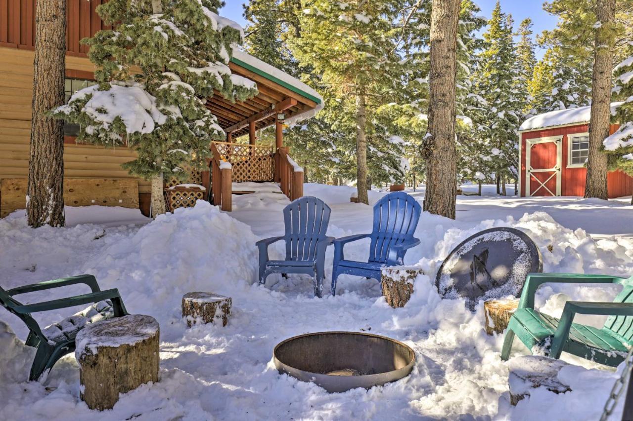 Rustic Duck Creek Village Cabin With Fire Pit! エクステリア 写真